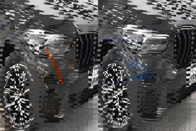 Used 2023 BMW X5 xDrive40i w/ M Sport Package image 15