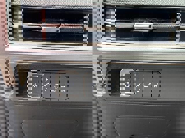 Used 2025 Hyundai Santa Fe SEL image 28