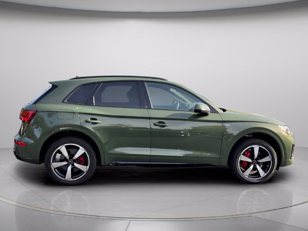 Used 2024 Audi Q5 2.0T Premium Plus w/ Premium Plus Package AWD/4WD image 6
