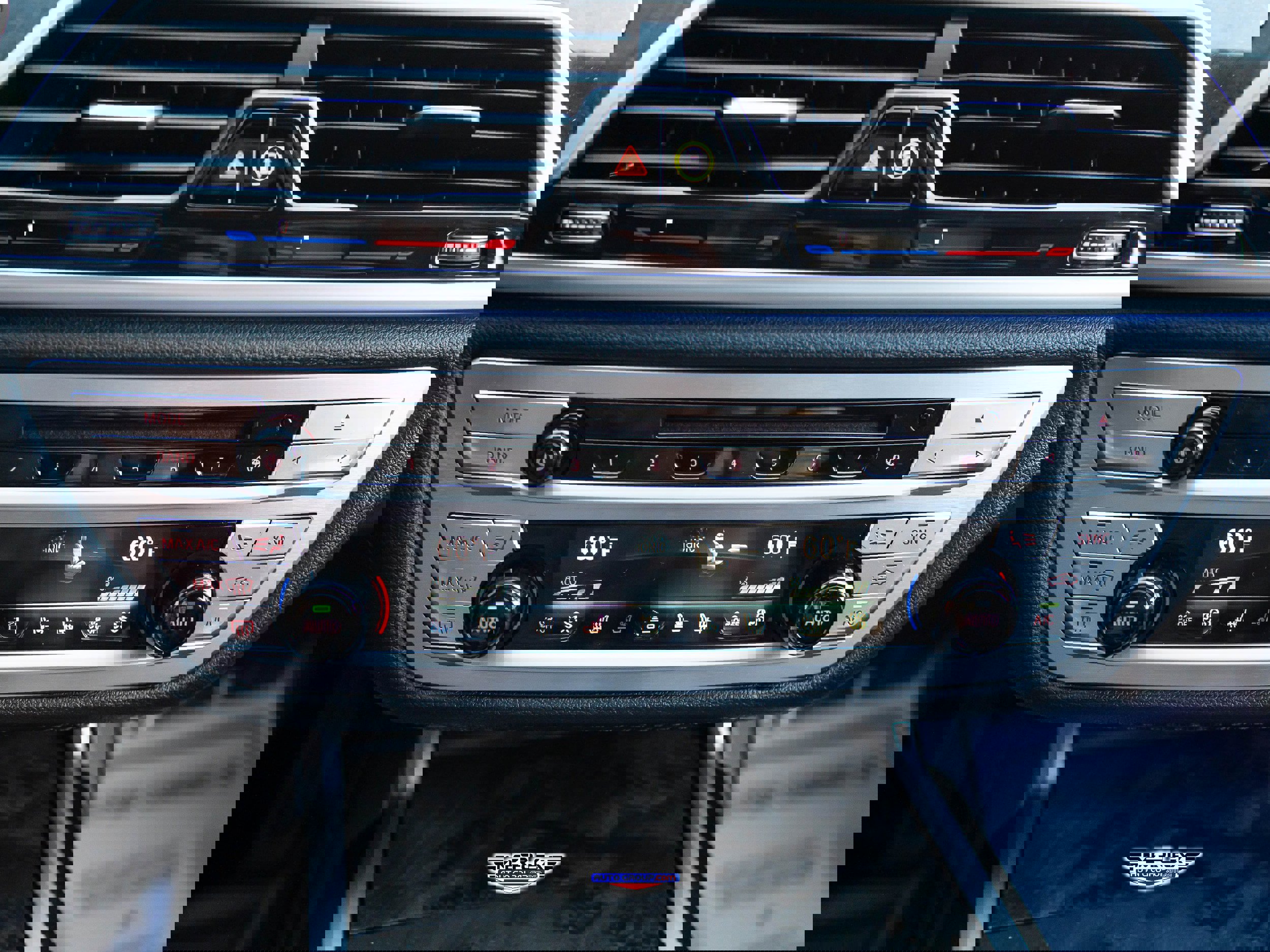 Used 2019 BMW 750i xDrive w/ Executive Package image 35