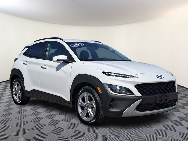 Used 2023 Hyundai Kona SEL image 1