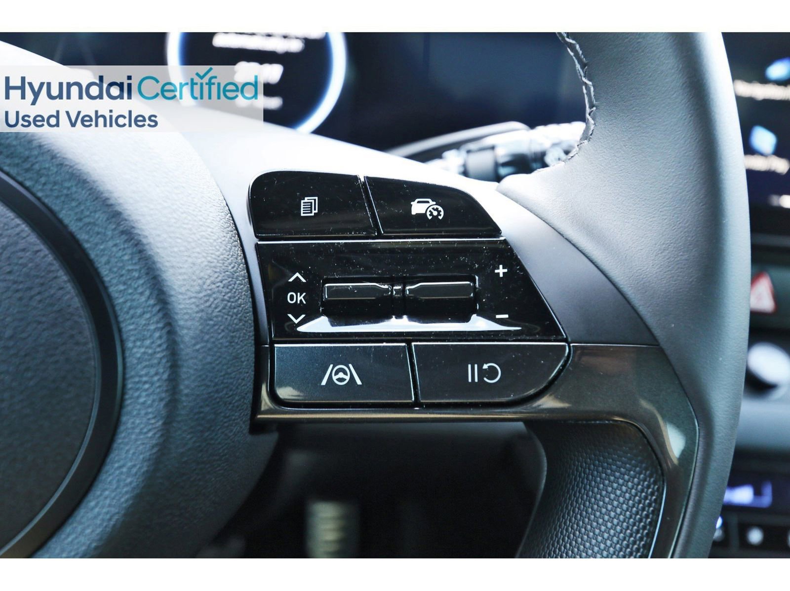 Certified 2025 Hyundai Elantra SEL FWD image 19