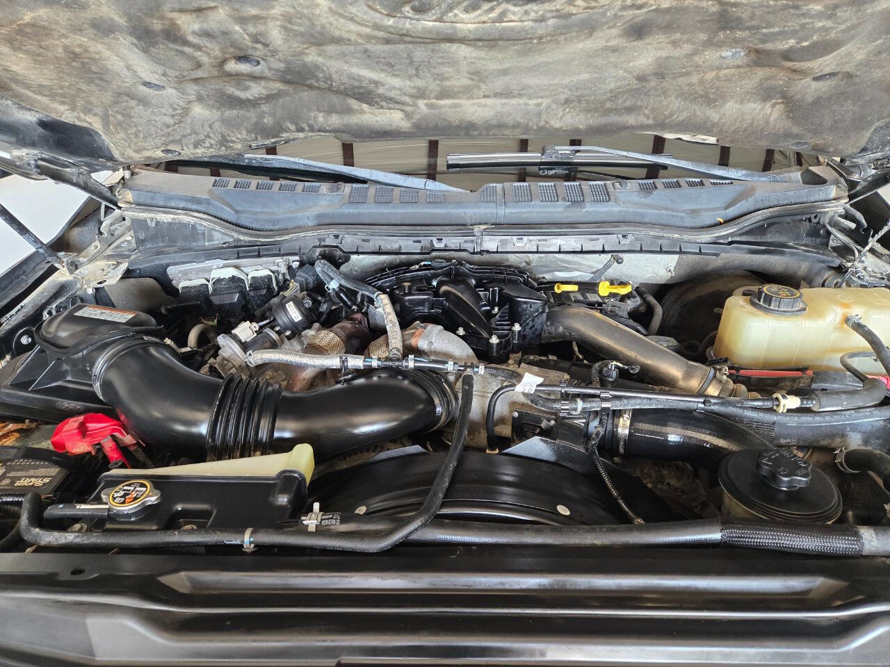 Used 2019 Ford F250 Lariat w/ Lariat Ultimate Package image 12