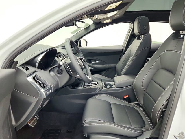 New 2024 Jaguar E-PACE R-Dynamic SE image 21