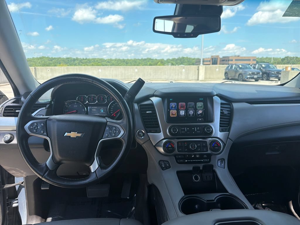 Used 2016 Chevrolet Tahoe LT w/ Luxury Package AWD/4WD image 13