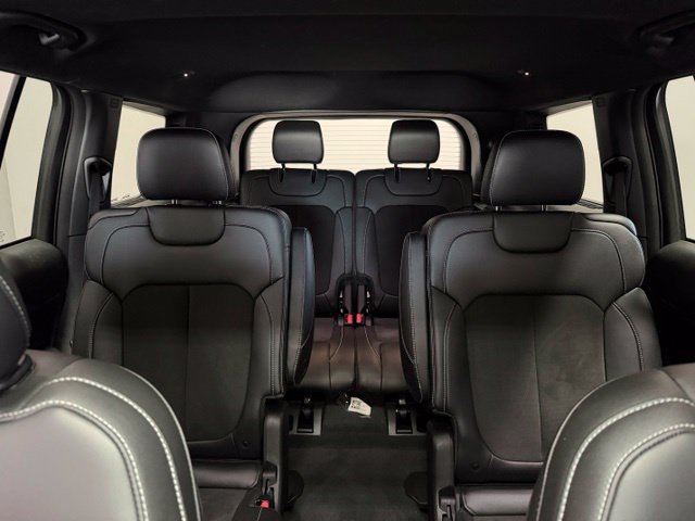 Used 2023 Jeep Grand Cherokee L Laredo AWD/4WD image 21