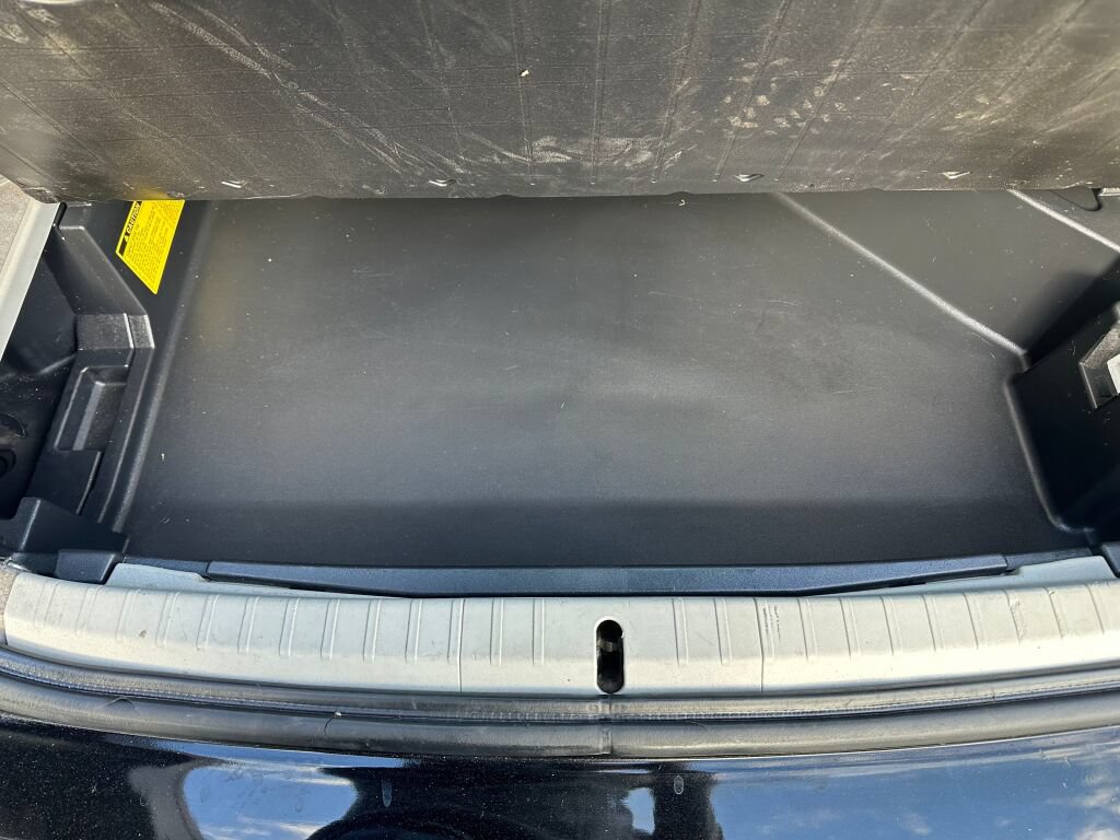 Used 2012 Toyota Prius Three FWD image 13