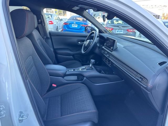 Used 2025 Honda HR-V Sport image 19