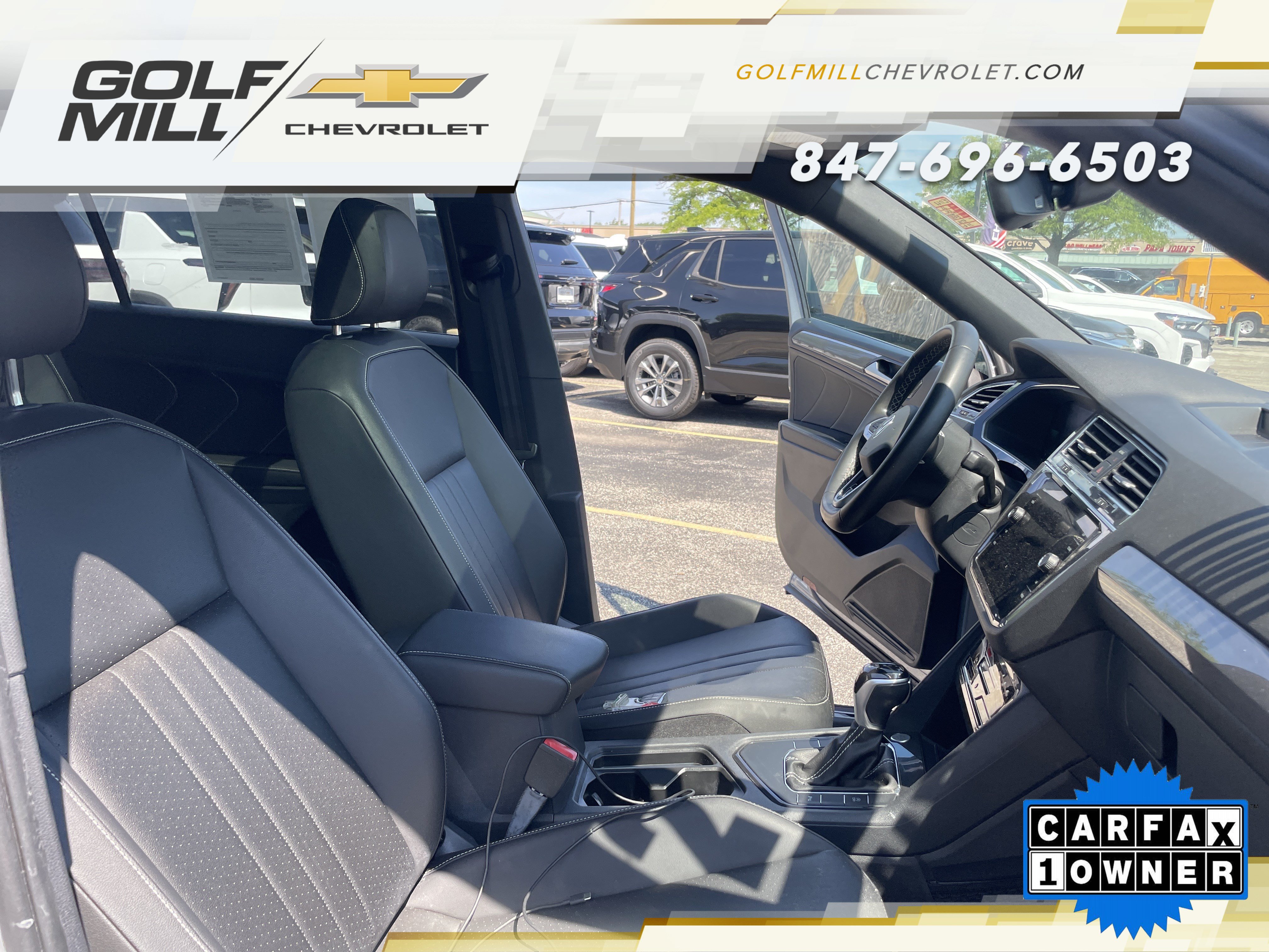 Used 2023 Volkswagen Tiguan SE R-Line FWD image 32