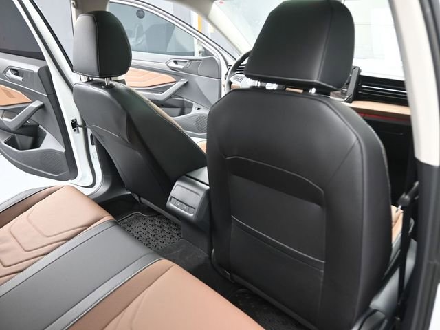 New 2026 Volkswagen Jetta SEL image 25