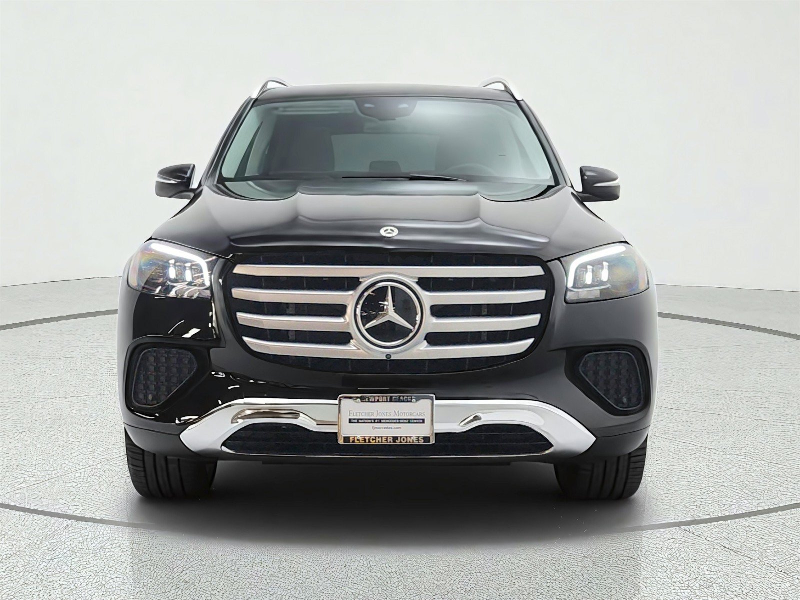 Certified 2026 Mercedes-Benz GLS 450 4MATIC image 2