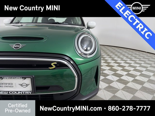 Certified 2024 MINI Cooper SE image 11