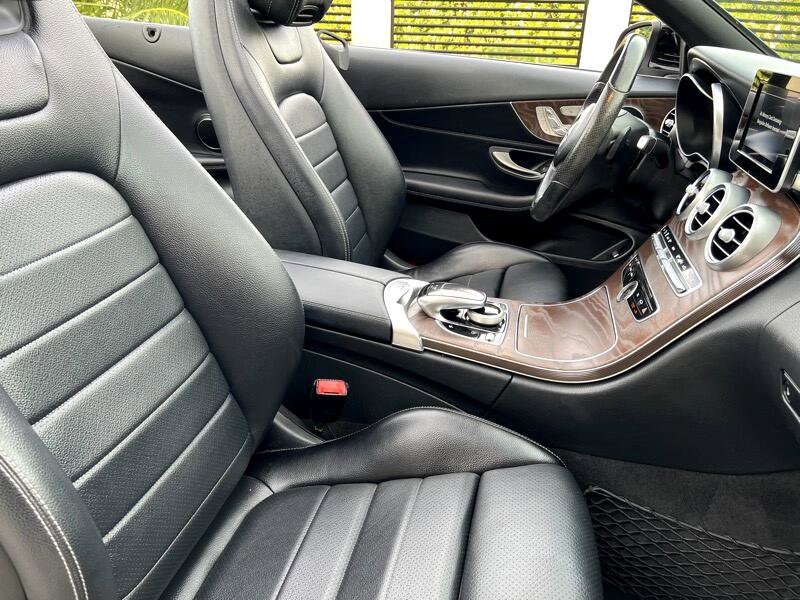Used 2018 Mercedes-Benz C 300 Cabriolet image 27