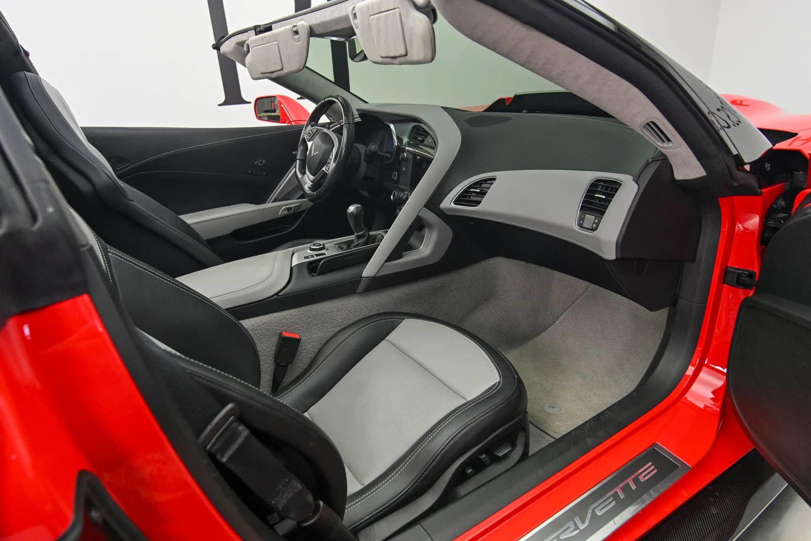 Used 2019 Chevrolet Corvette ZR1 RWD image 5
