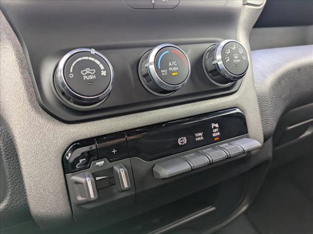 Used 2024 RAM 3500 Tradesman w/ Chrome Appearance Group image 13