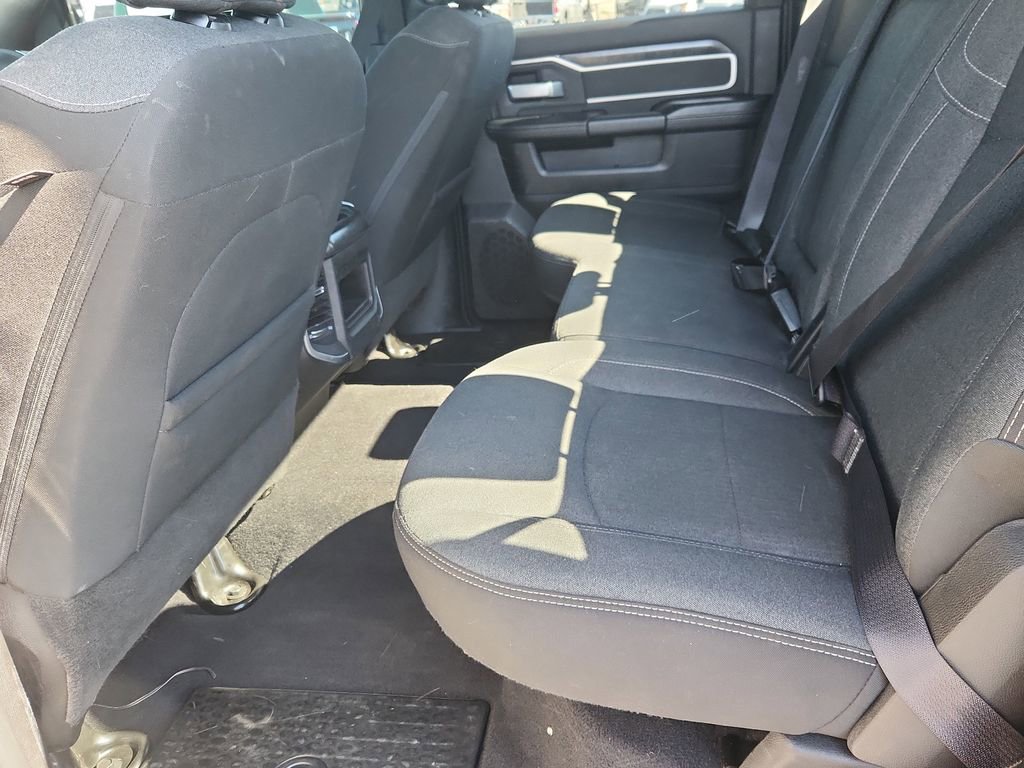 Used 2020 RAM 2500 Big Horn w/ Night Edition AWD/4WD image 10