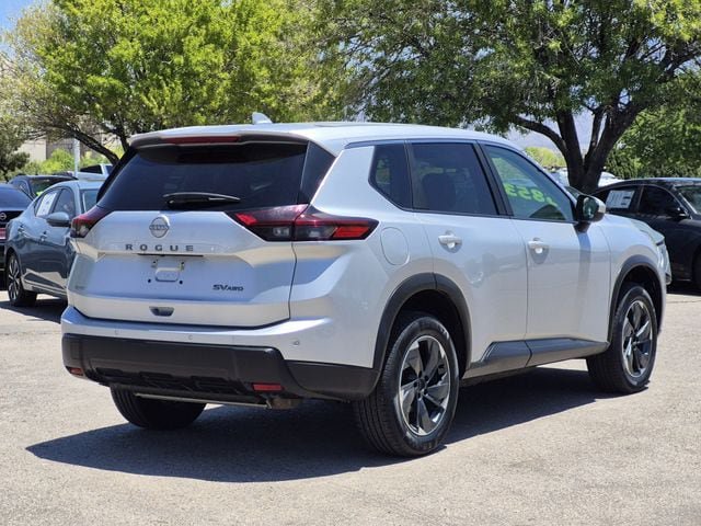 Certified 2024 Nissan Rogue SV AWD/4WD image 3