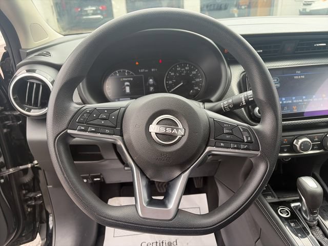Used 2023 Nissan Kicks SV FWD image 14