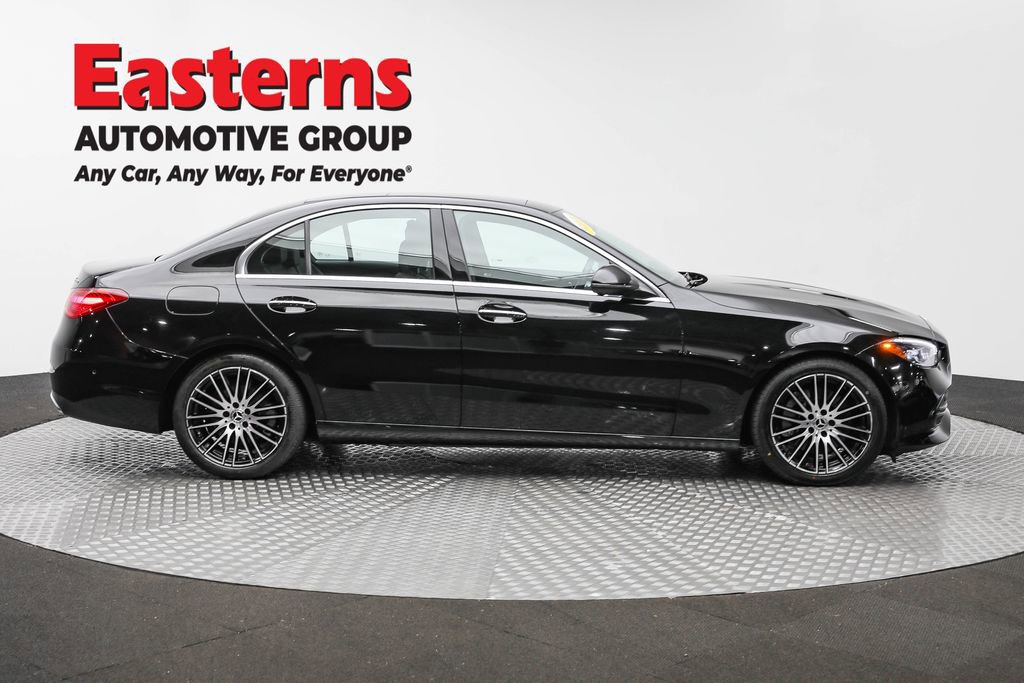 Used 2023 Mercedes-Benz C 300 4MATIC Sedan image 4