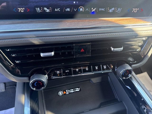 New 2026 Chevrolet Tahoe High Country w/ Sun And Tow Package image 16