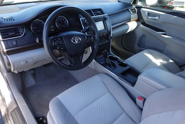 Certified 2017 Toyota Camry LE image 13