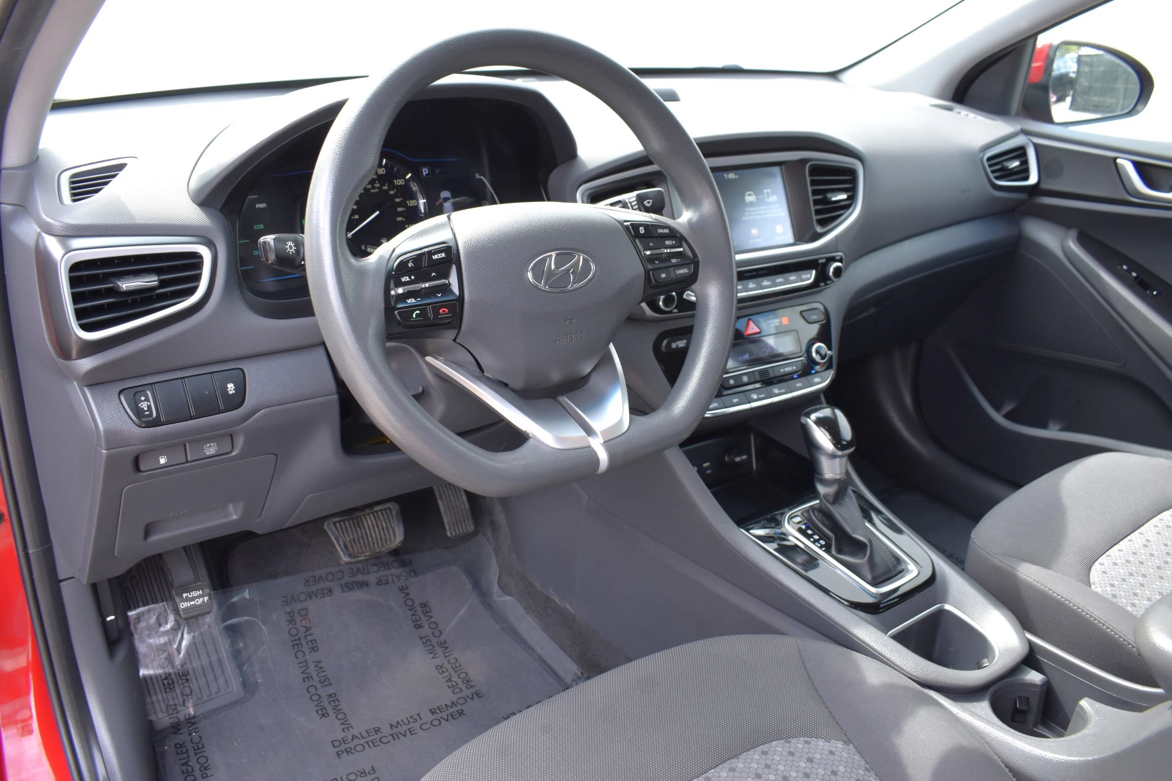 Used 2019 Hyundai Ioniq Blue FWD image 3