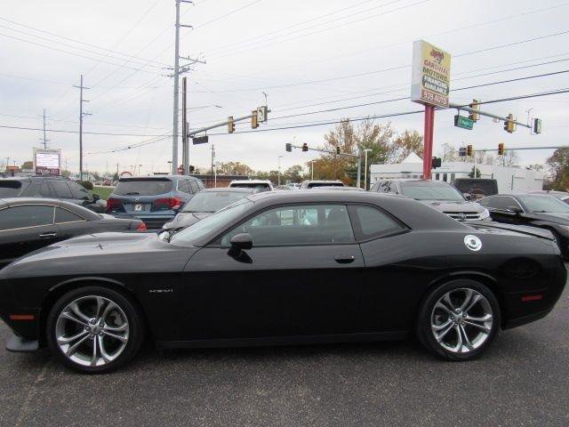 Used 2021 Dodge Challenger R/T image 4