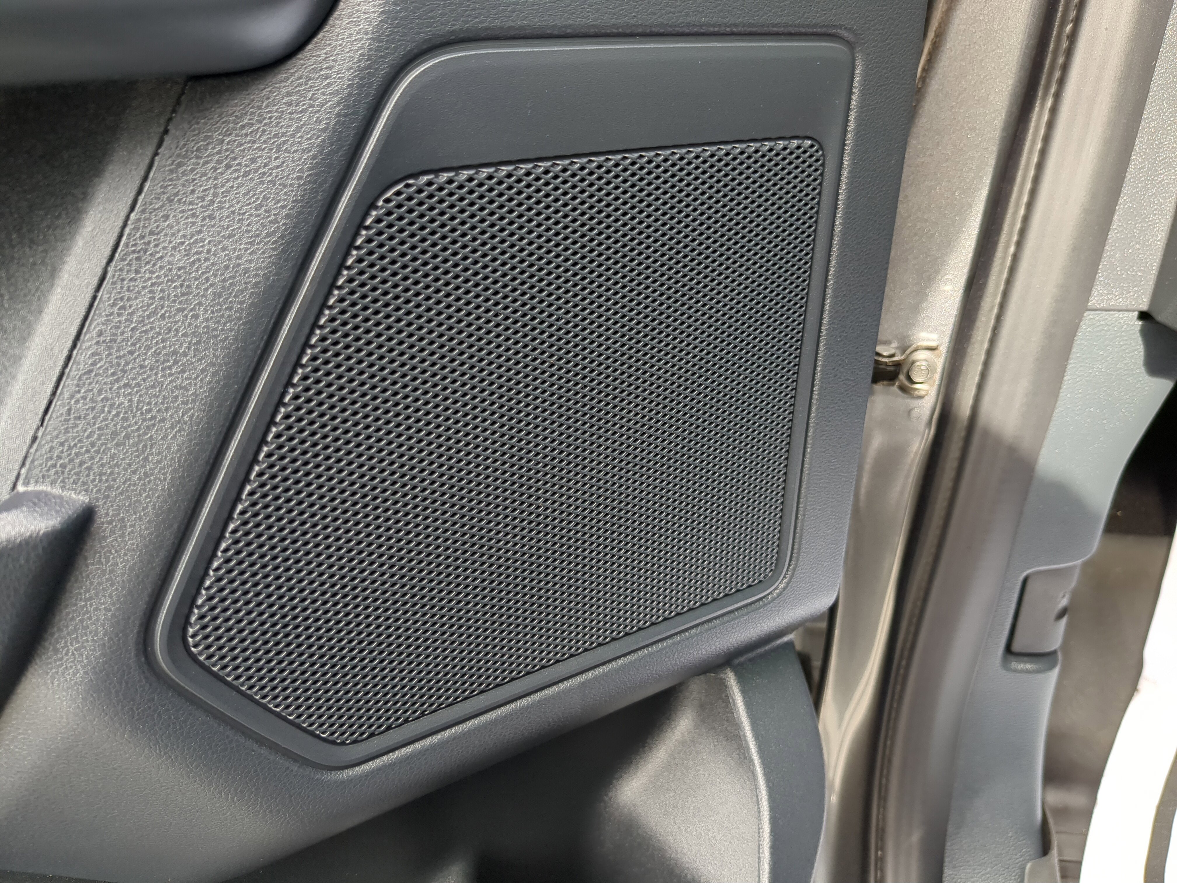 Used 2025 Ford F150 XLT w/ Equipment Group 302A MID image 18