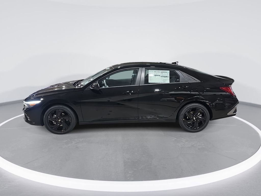 New 2026 Hyundai Elantra Sport image 7