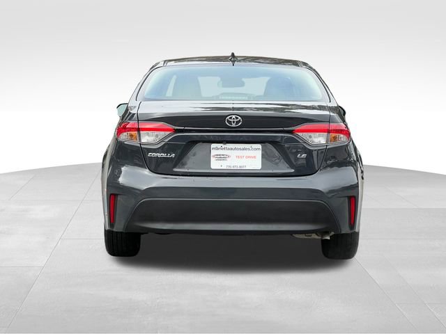 Used 2023 Toyota Corolla LE image 4