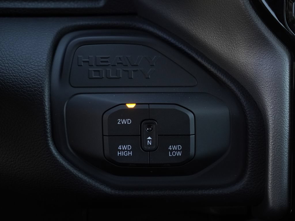 New 2026 RAM 2500 Big Horn AWD/4WD image 18