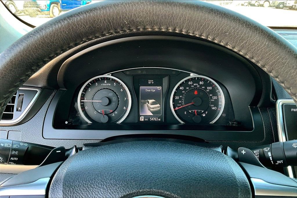 Used 2017 Toyota Camry XSE FWD image 15