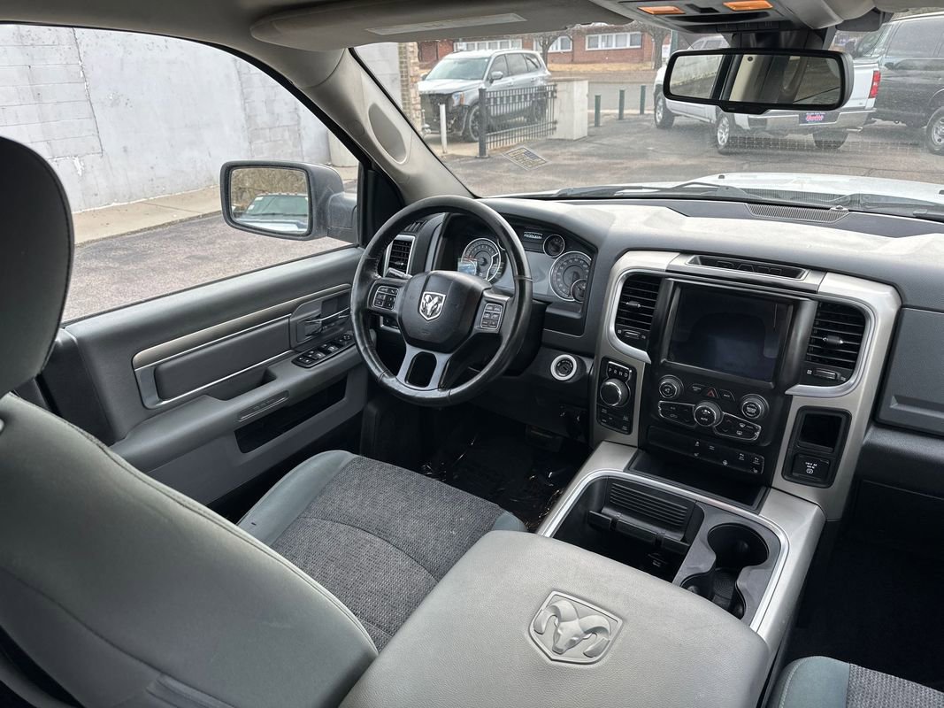 Used 2018 RAM 1500 Big Horn image 31