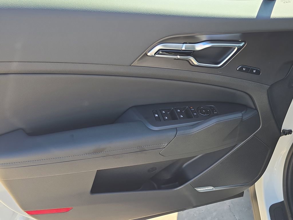 New 2026 Kia Sportage SX Prestige image 17