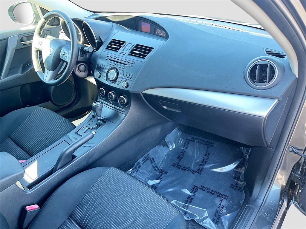 Used 2013 MAZDA MAZDA3 i Touring image 24
