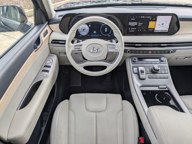 Used 2024 Hyundai Palisade Limited image 19