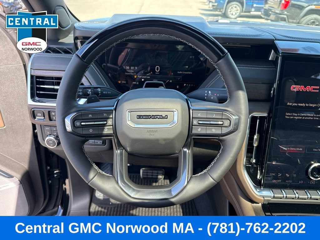 New 2026 GMC Yukon Denali Ultimate AWD/4WD image 16