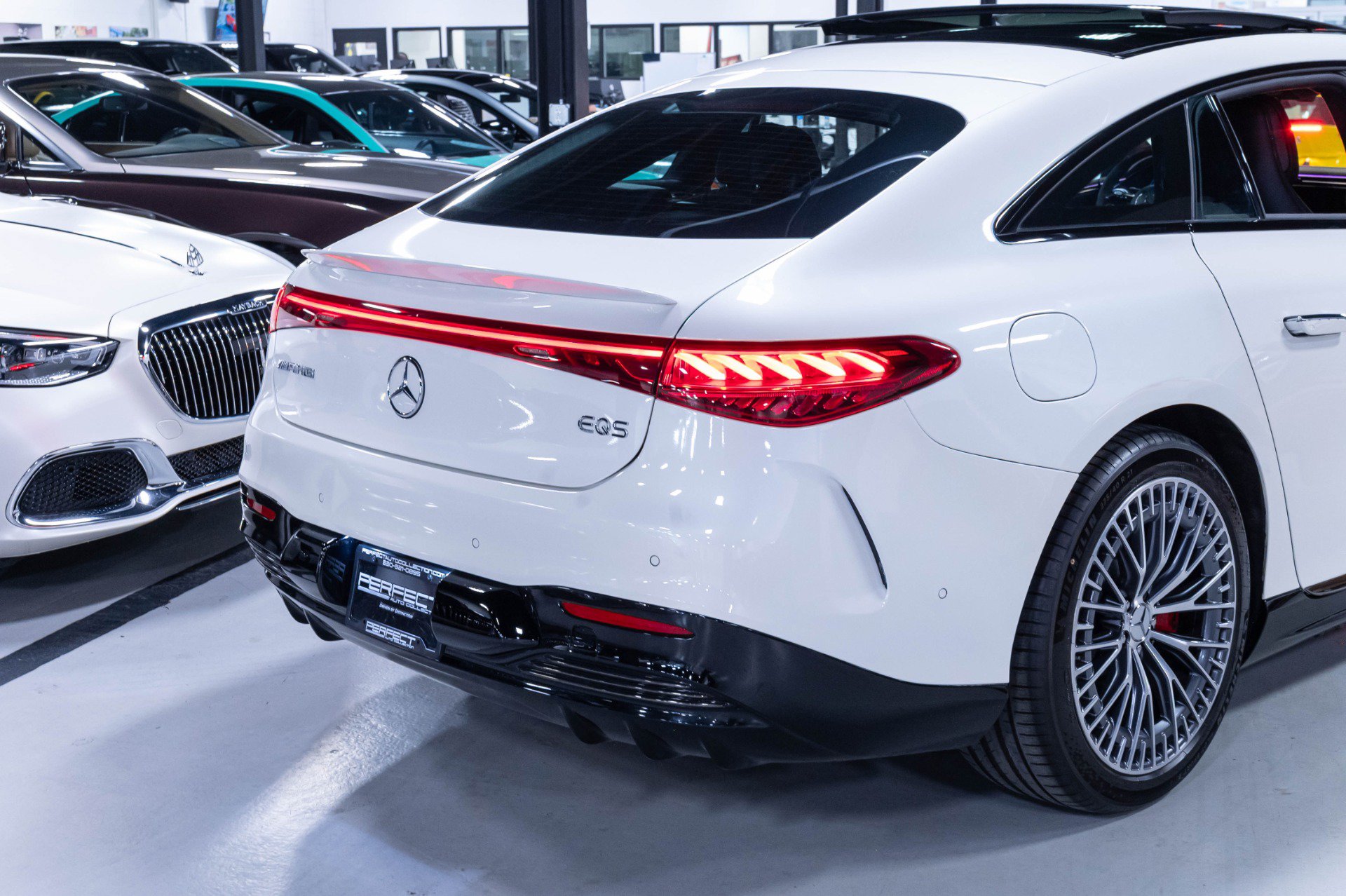 Used 2023 Mercedes-Benz EQS AMG 4MATIC w/ Trim Level Package image 70