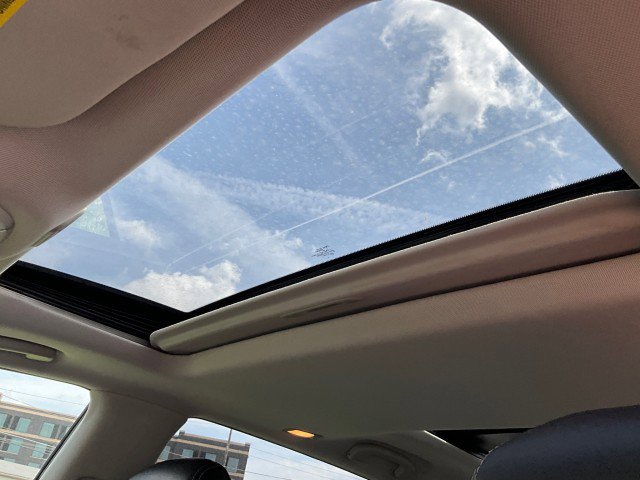 Used 2016 INFINITI QX60 Luxe w/ Deluxe Technology Package image 17