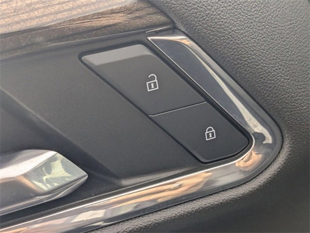 Used 2023 Chevrolet Silverado 1500 LT image 11