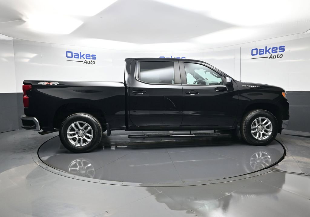 Used 2022 Chevrolet Silverado 1500 LT image 9