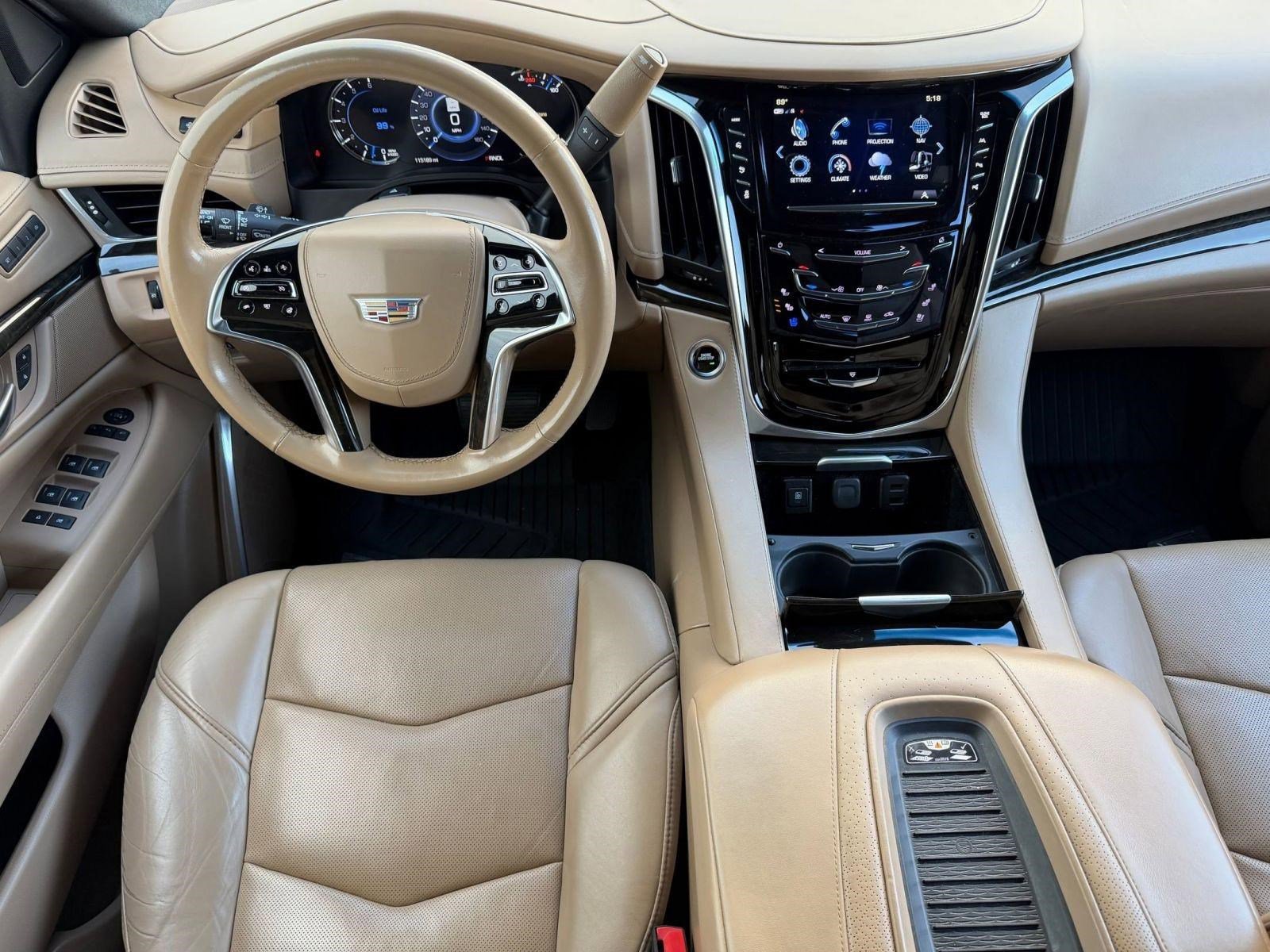 Used 2019 Cadillac Escalade ESV Platinum image 25