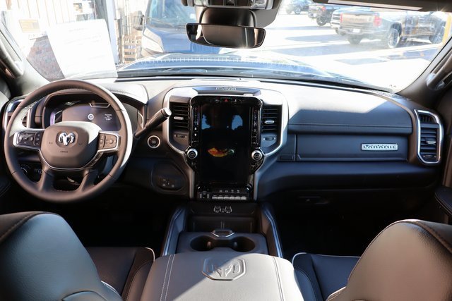 Used 2025 RAM 2500 Laramie w/ Night Edition image 47