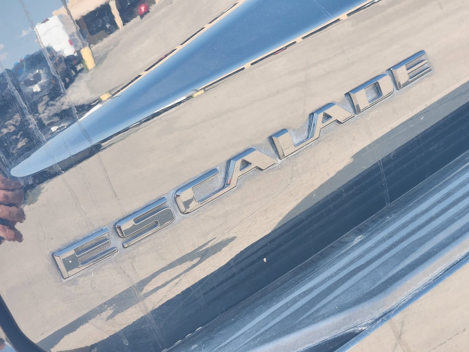 Used 2021 Cadillac Escalade Sport w/ LPO, ONYX Package AWD/4WD image 13