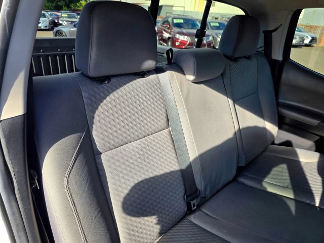 Used 2023 Toyota Tacoma SR AWD/4WD image 32