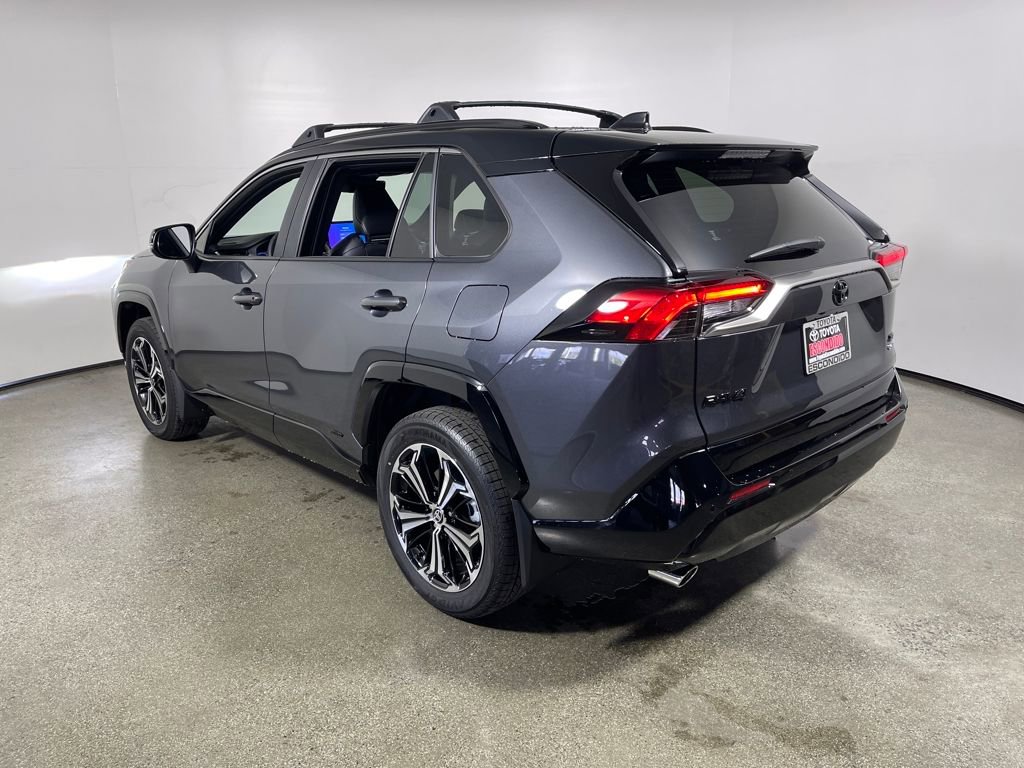 New 2025 Toyota RAV4 XSE image 5