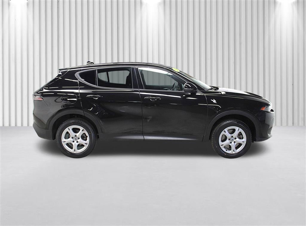 Used 2024 Dodge Hornet GT w/ Cold Weather Group AWD/4WD image 2