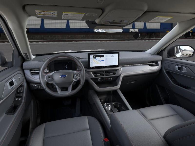 New 2026 Ford Explorer Active w/ Active Comfort Package image 9