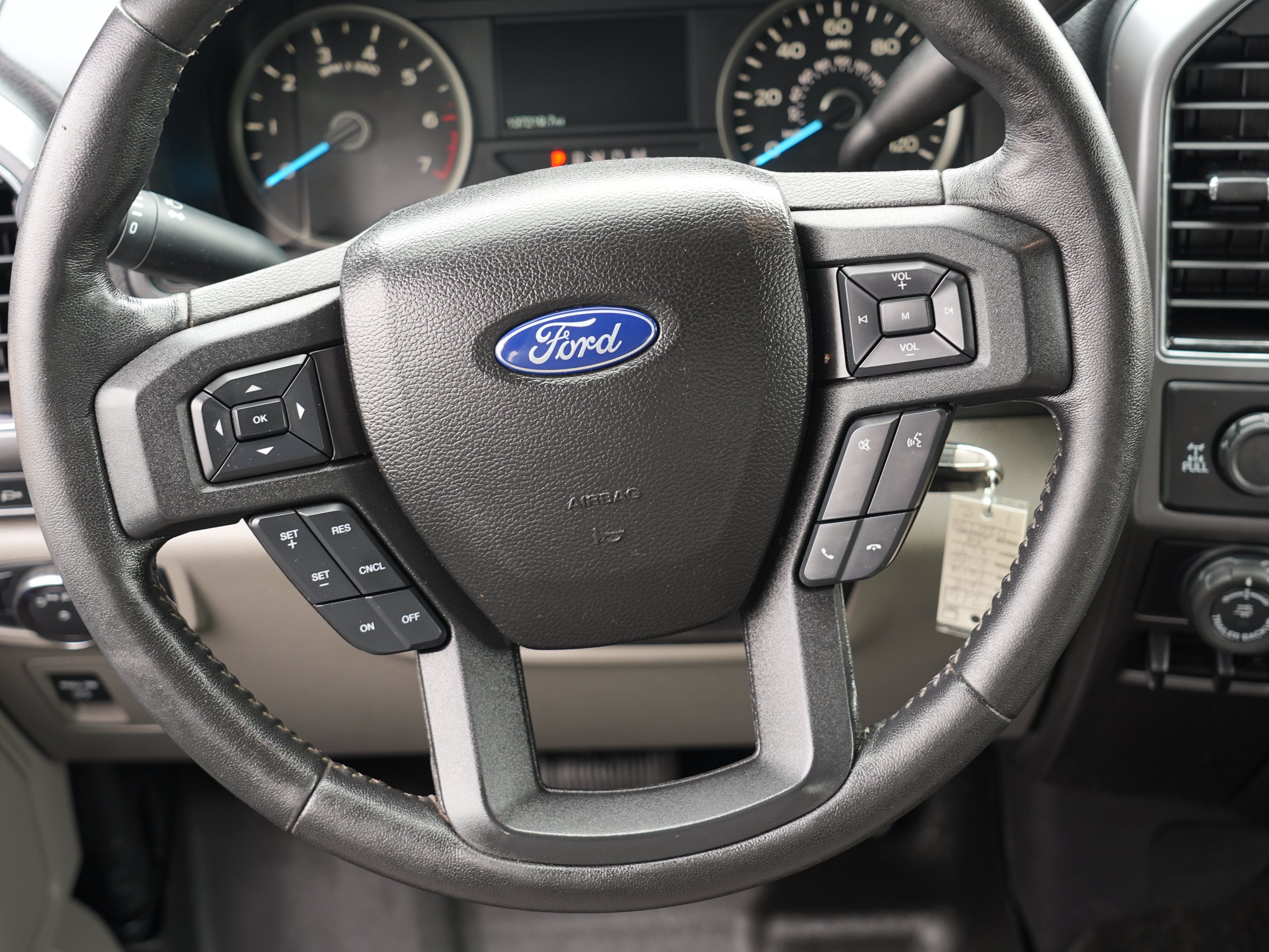 Used 2018 Ford F150 XLT w/ Equipment Group 302A Luxury AWD/4WD image 23