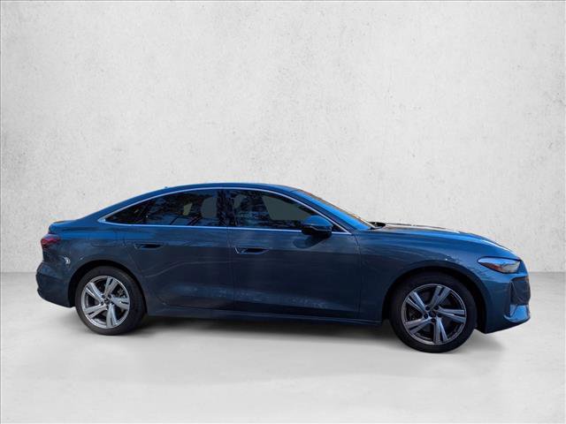 Used 2025 Audi A5 2.0T Premium image 4